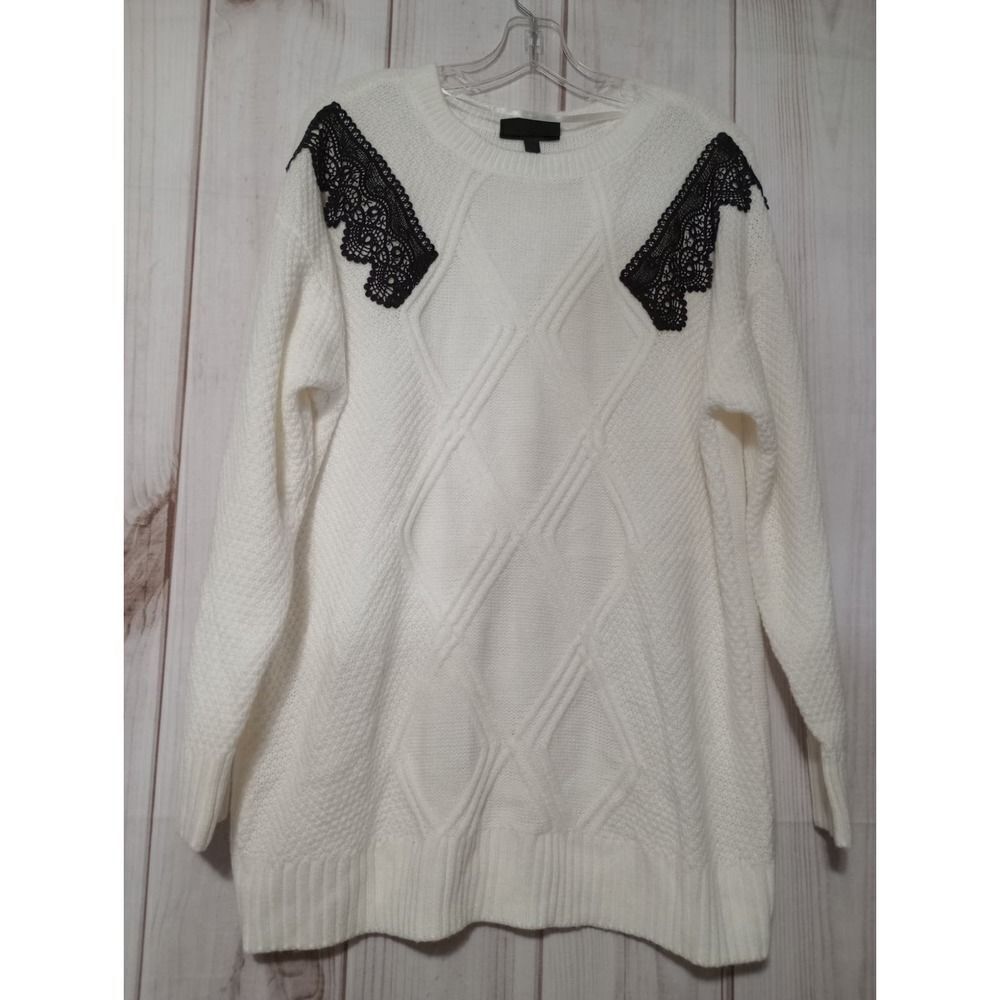 Lane Bryant ladies 14 Ivory Knit Sweater with Black Lace Shoulder Crew Neck